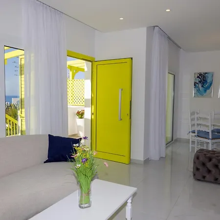 Dom wakacyjny Yellow 16 Sea View Vacation Pafos
